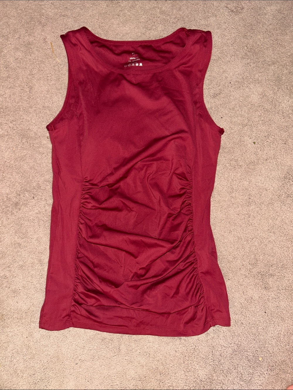 Maternity workout tank size small.